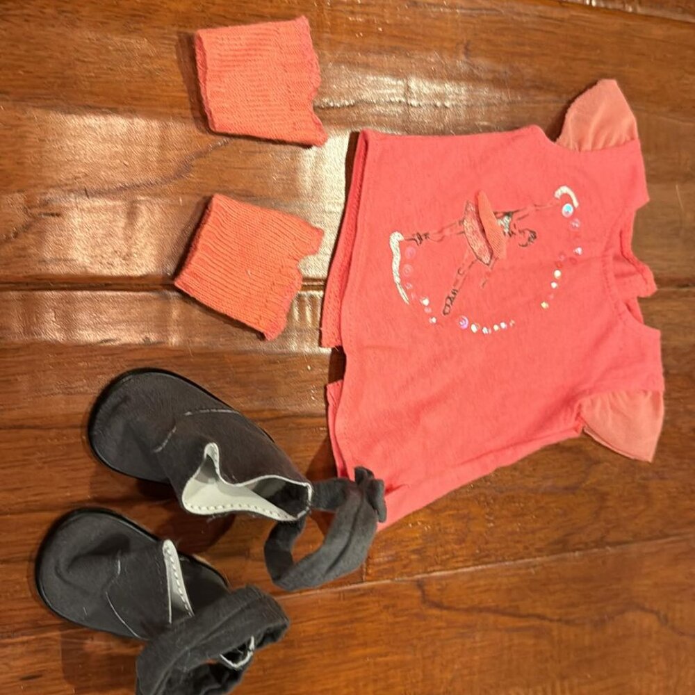 American Girl Closet Some Rare   Free Shipping